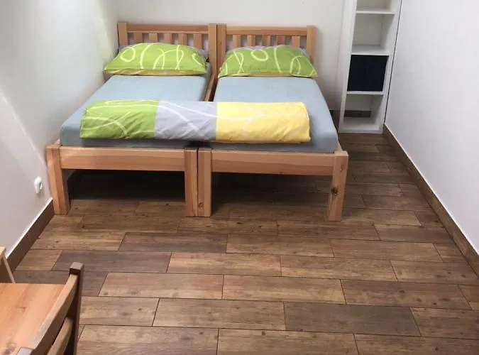 Gæstehus U Hujnaku 3*